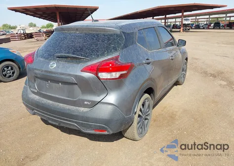 2018 Nissan Kicks Sv z USA, uszkodzony, nr VIN 3N1CP5CUXJL538944
